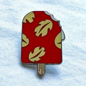 ✨ 2/$24 or 3/$30✨ Disney Lilo Ice Cream Bar Pin